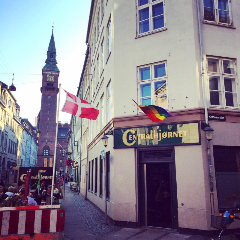 Älteste Schwulenbar der Welt - København | Secret World Trip Planner