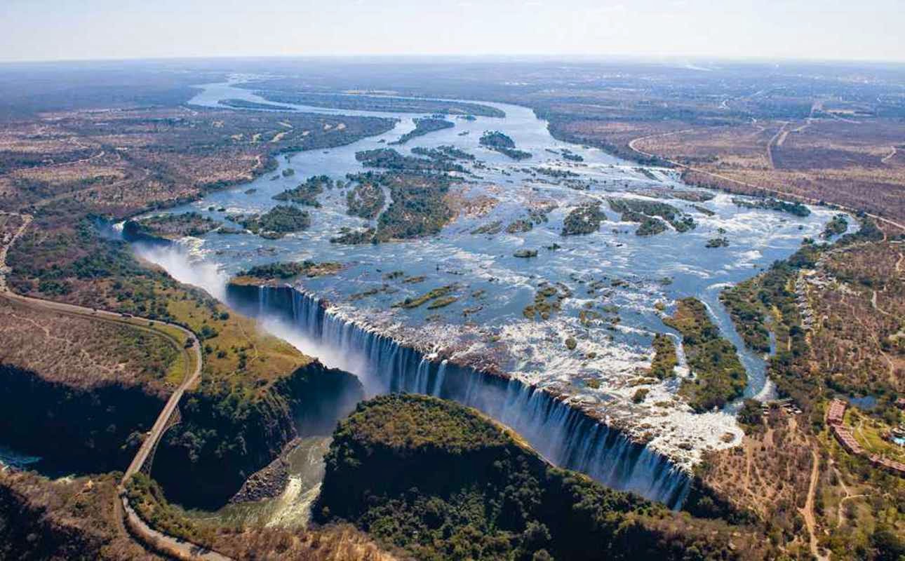 La magie des chutes Victoria — Livingstone