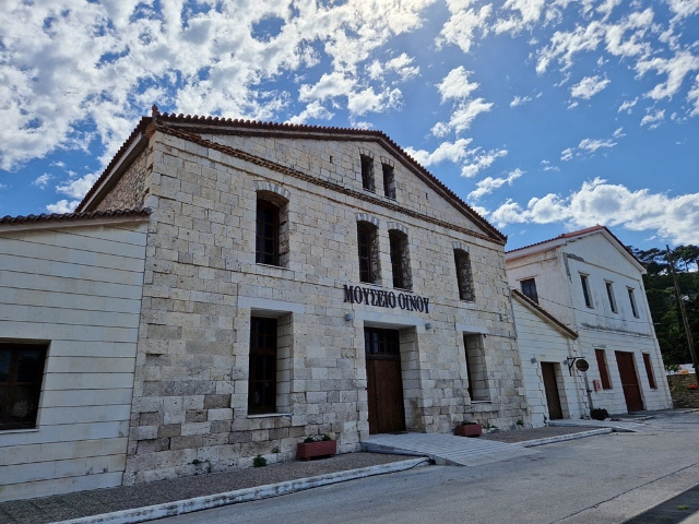 Musée du vin de Samos - Μαλαγάρι (κόμβος | Secret World Trip Planner