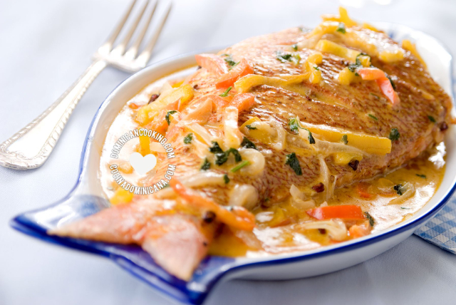 Fisch mit Kokosnuss - Samana | Secret World Trip Planner