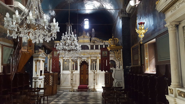 Église de Saint Spyridon - Nafplion | Secret World Trip Planner