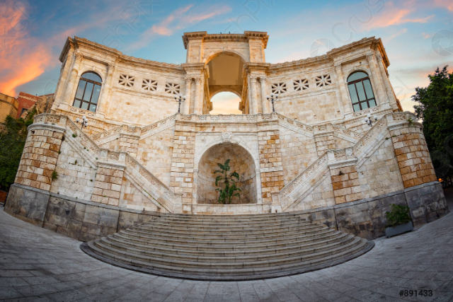 Fortifications et tours - Cagliari | Secret World Trip Planner