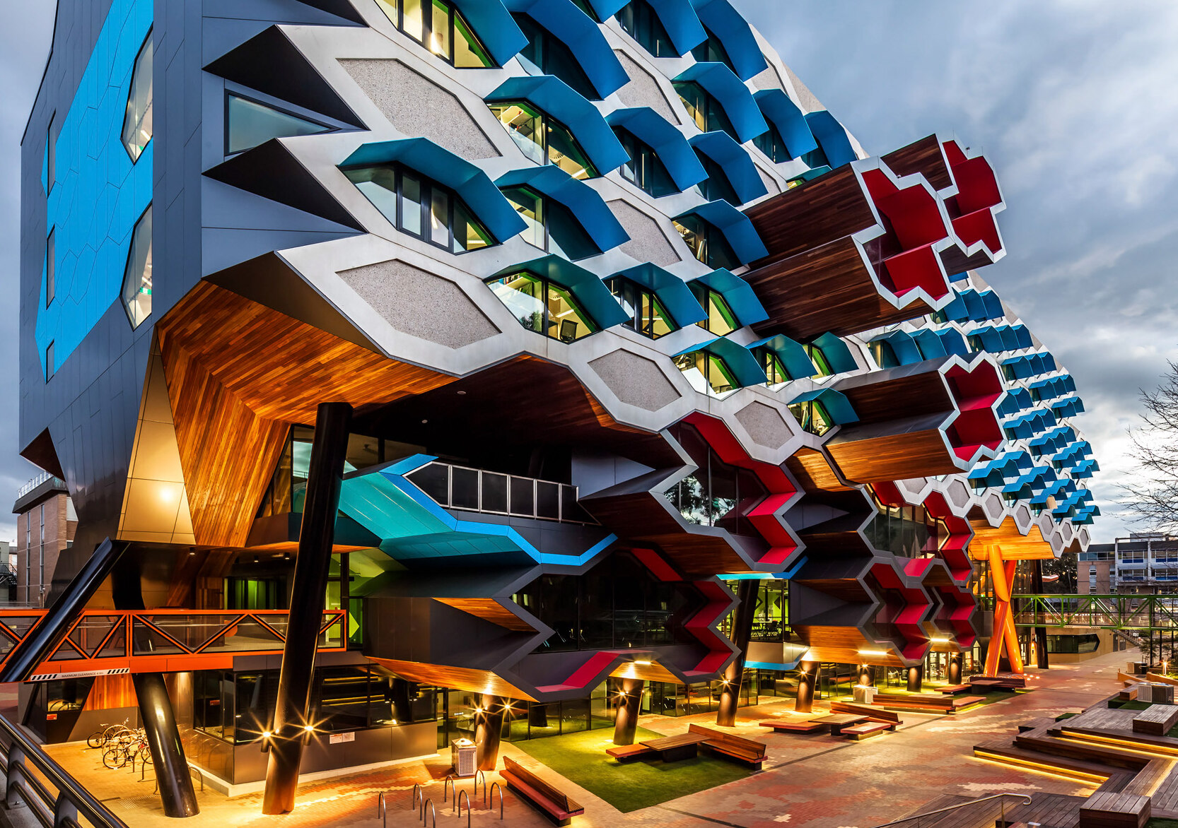 L'Institut des sciences moléculaires La Trobe — Bundoora