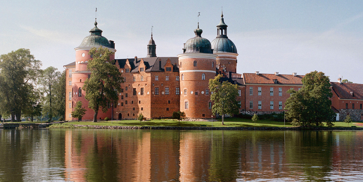 Le lac Mälaren et le château de Gripsholm — Mariefred