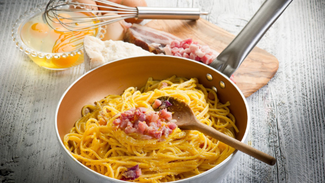 The Carbonara's Origin: A Tale of Two Cities - Napoli | Secret World Trip Planner