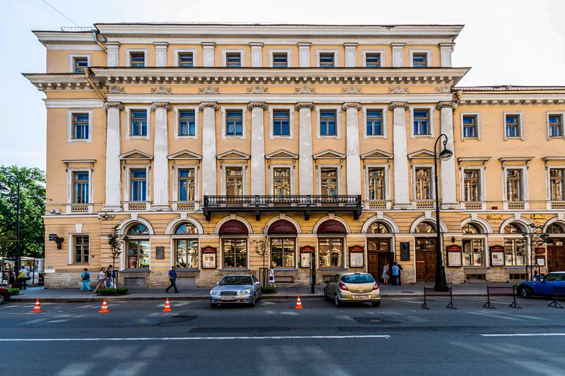 Chostakovitch Philharmonie académique de Saint-Pétersbourg - Mikhaylovskaya Ulitsa | Secret World Trip Planner