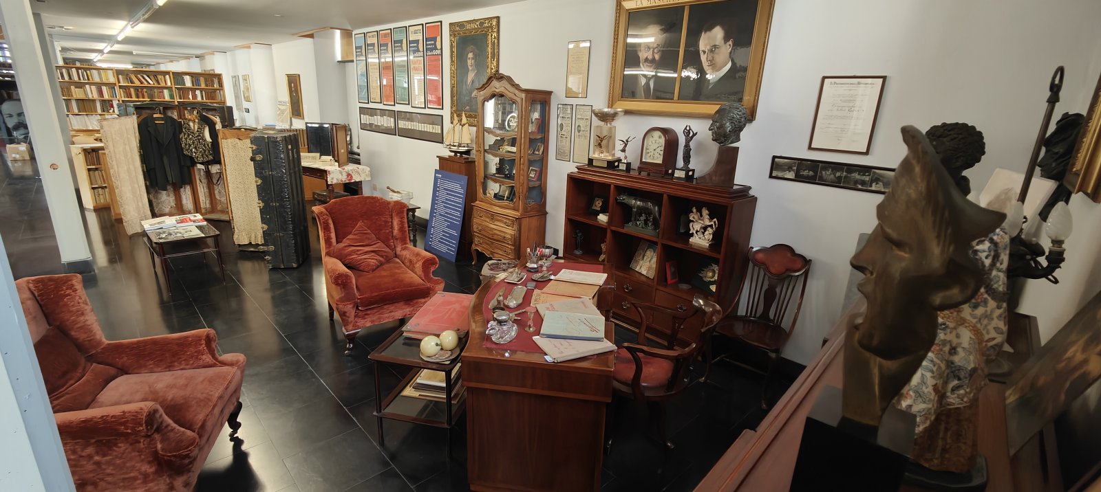 Museu Biblioteca do ator - Genova | Secret World Trip Planner