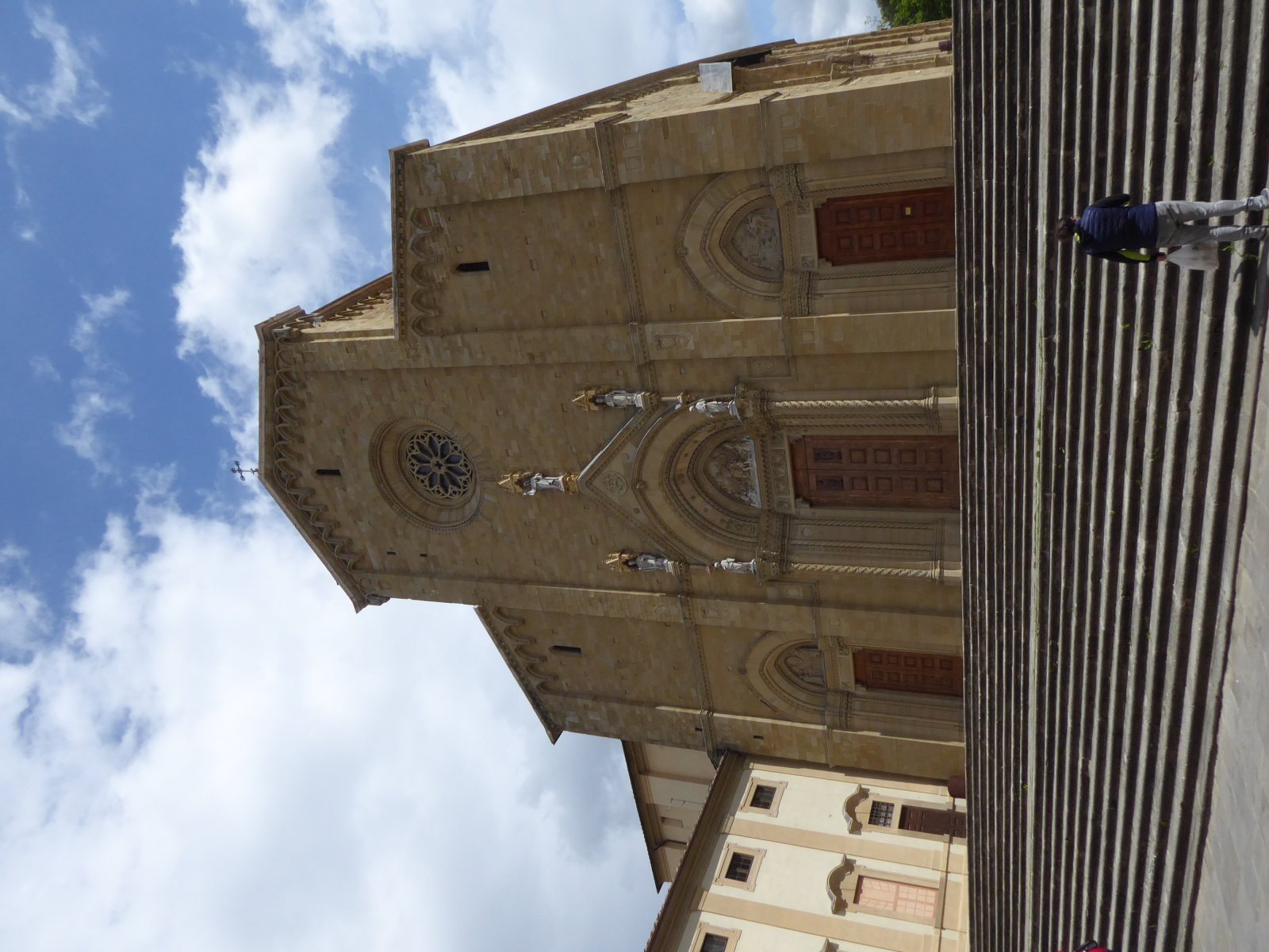 ວິຫານຂອງໄພ່ພົນເປໂຕແລະ Donato - Arezzo | Secret World Trip Planner