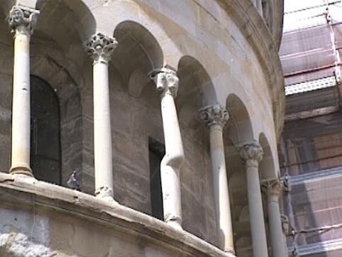 Santa Maria Kilisesi ve Colonna storta Kilisesi - Arezzo | Secret World Trip Planner