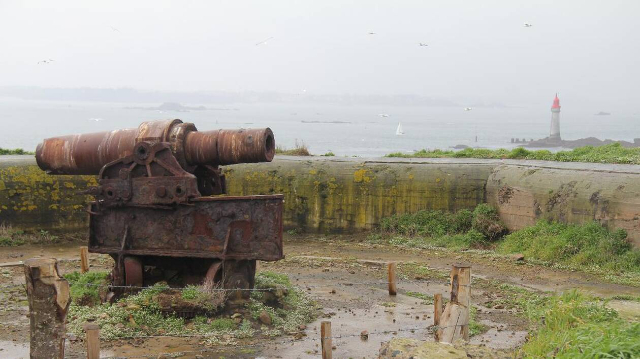 The fortifications on Cézembre Island - Saint-Malo | Secret World Trip Planner
