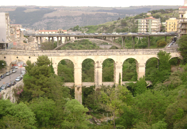 Vieux pont - Ragusa | Secret World Trip Planner