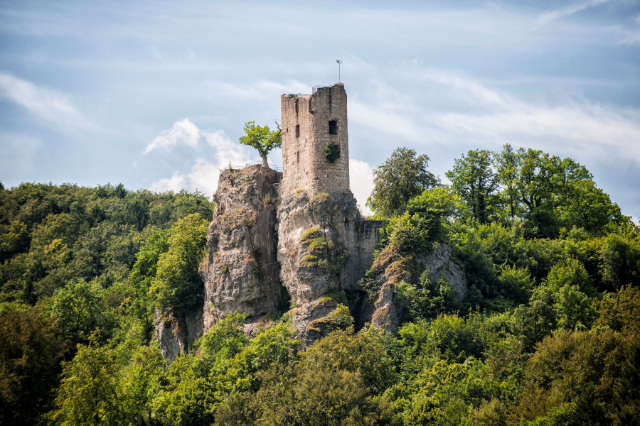 Château en ruine Neideck Wiesenttal - Wiesenttal | Secret World Trip Planner