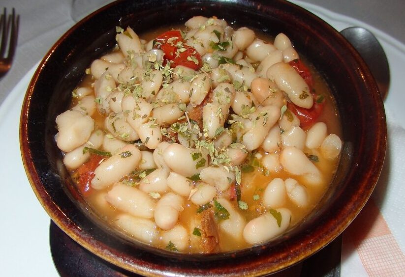 Haricots à la Maruzzara - Pozzuoli | Secret World Trip Planner