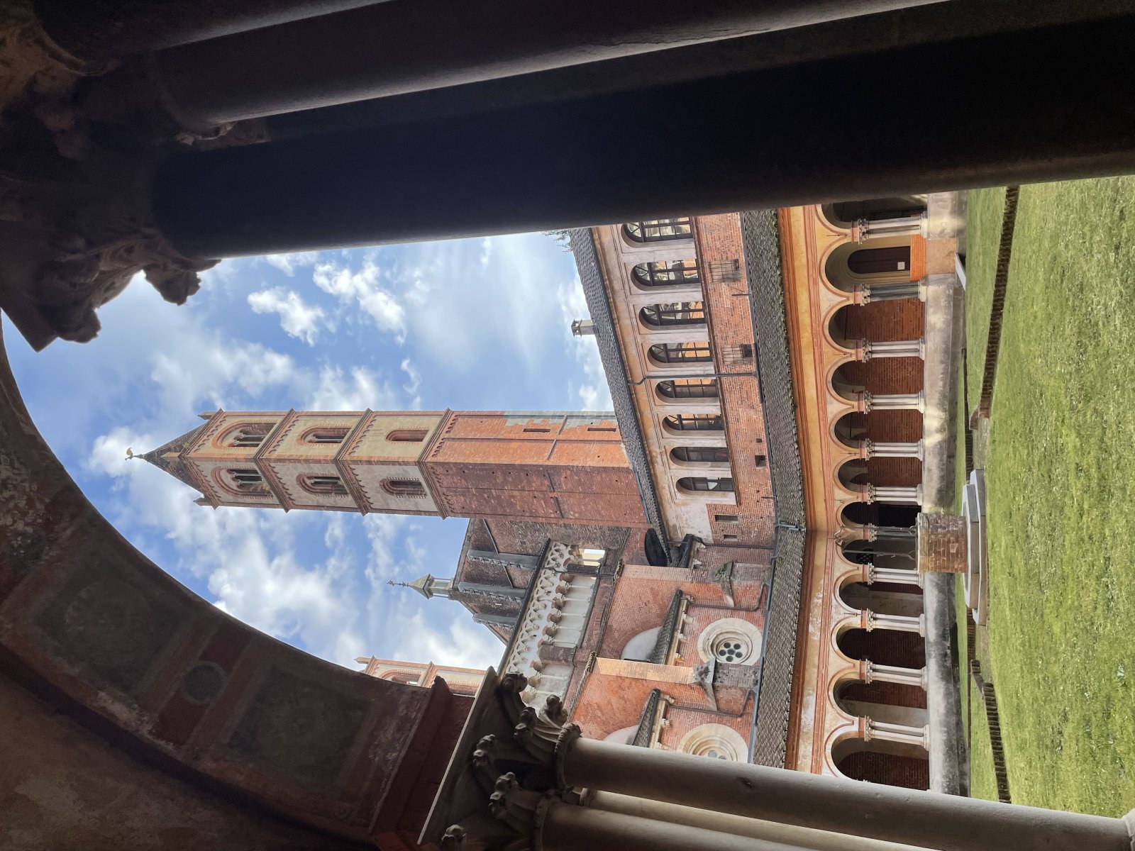 Basilica di Sant’Andrea, - Vercelli | Secret World Trip Planner