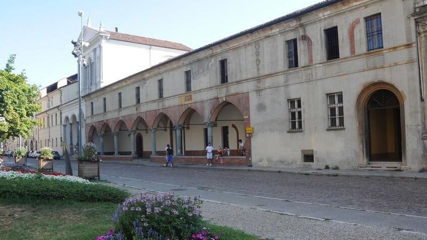 Salone Dugentesco - Vercelli | Secret World Trip Planner