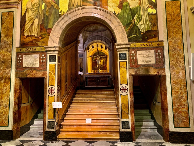 Basilika St. Maria Salome und Heilige Treppe - Veroli | Secret World Trip Planner