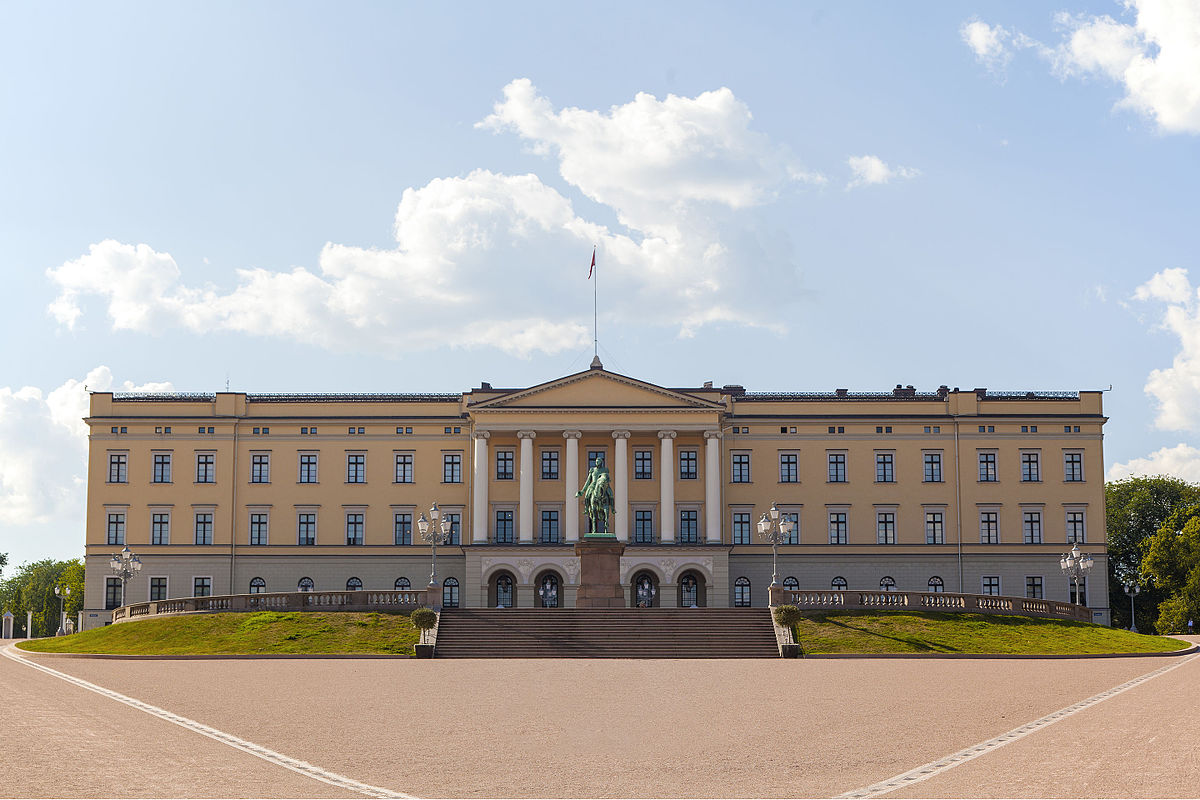 Königlicher Palast — Slottsplassen 1