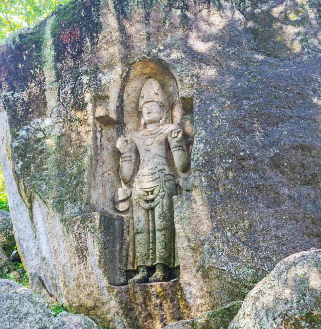 Kushtarajagala-Statue - Weligama | Secret World Trip Planner