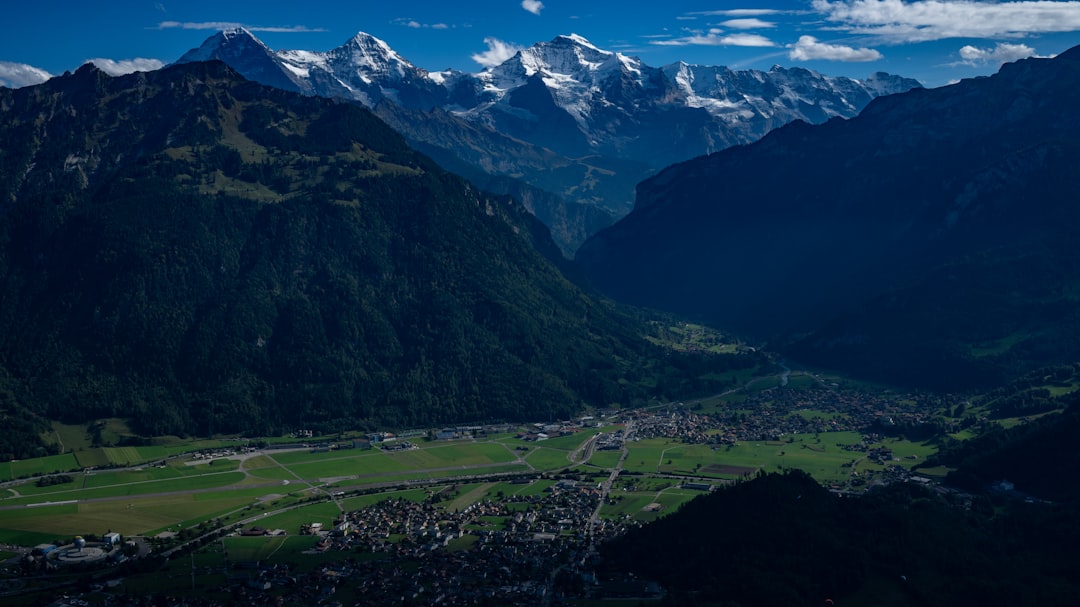 La Jungfrau, uno dei luoghi più belli della Terra - Interlaken | Secret World Trip Planner