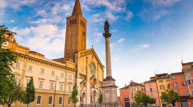 Cathédrale ou cathédrale de Plaisance - Piacenza | Secret World Trip Planner