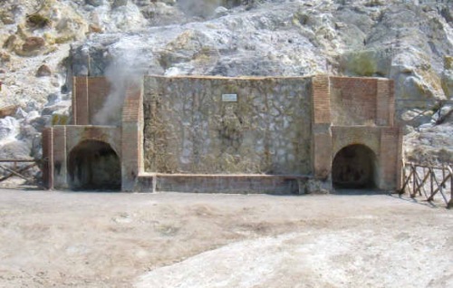 Солфатара - Solfatara di Pozzuoli | Secret World Trip Planner