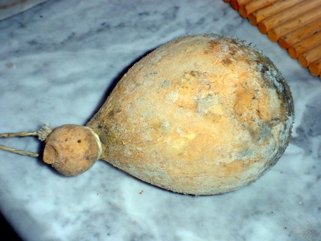 Caciocavallo irpino di cave - Montella | Secret World Trip Planner