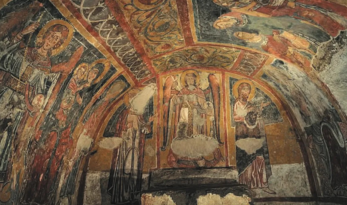 Gereja batu Santa Margherita - 1 | Secret World Trip Planner
