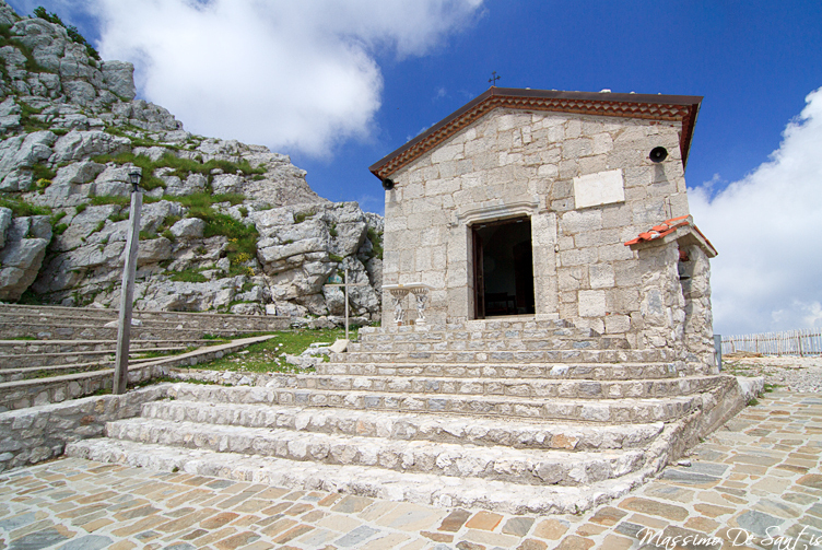Svetišče Madonne del Cervati - Monte Cervati | Secret World Trip Planner