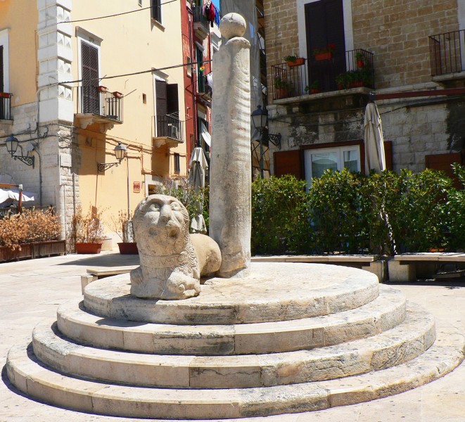 Chronique de la justice - Bari | Secret World Trip Planner