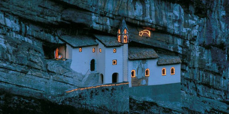 San Colombano baseliza - Trambileno | Secret World Trip Planner