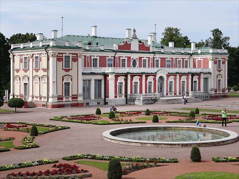 Palazzo Kadriorg ( Catherinethal ) - Tallinn | Secret World Trip Planner