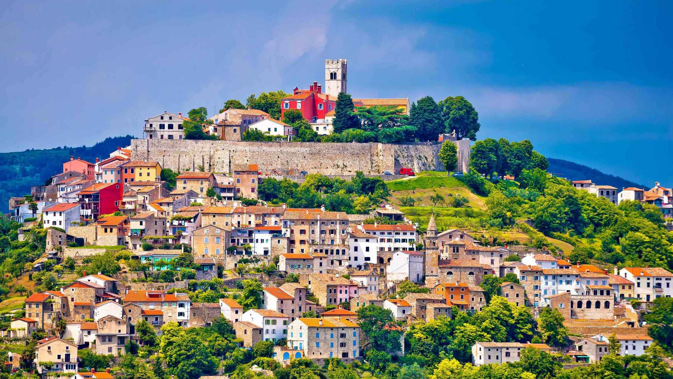 Motovun, l'un des meilleurs joyaux cachés de Croatie — Montona