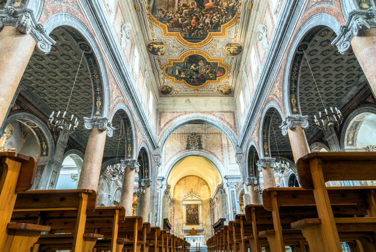 Ostuni: Katedrala Sv. - Ostuni | Secret World Trip Planner