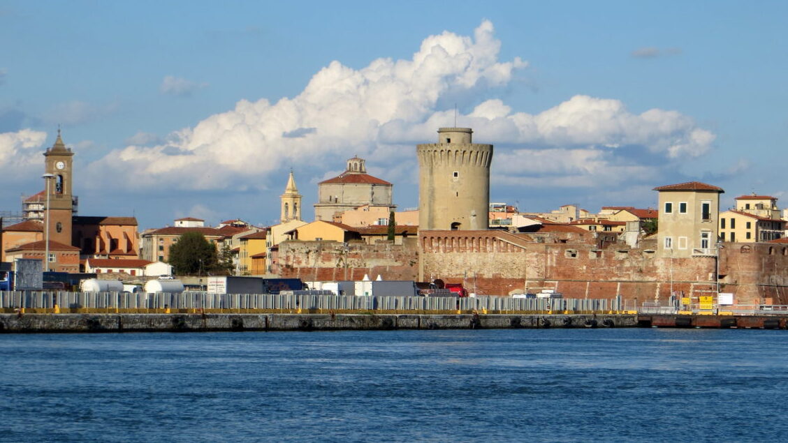 ການ Fortezza Vecchia(ອາຍຸສົງຄາ)ໃນ Livorno - Livorno | Secret World Trip Planner