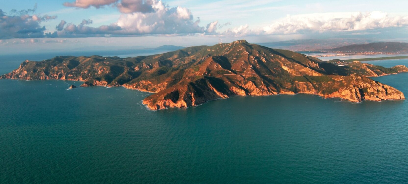La Maremme toscane, un endroit qui mérite une visite - Porto Santo Stefano | Secret World Trip Planner