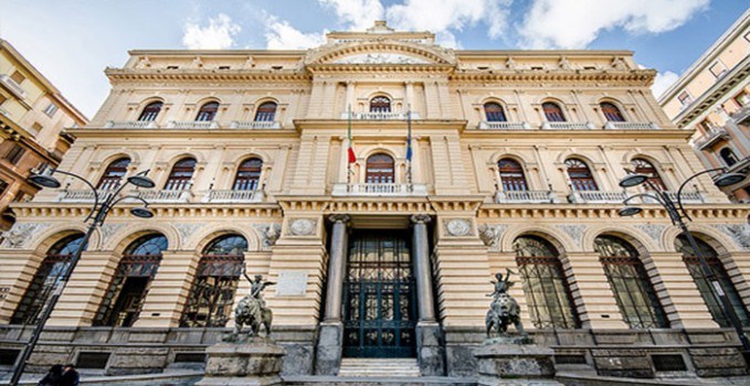 ساختمان بورس اوراق بهادار - Napoli | Secret World Trip Planner