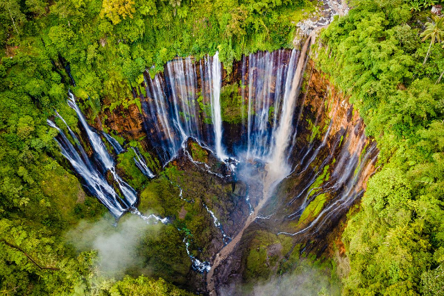 Cascata à Tumpak Sewu - Kabupaten Lumajang | Secret World Trip Planner