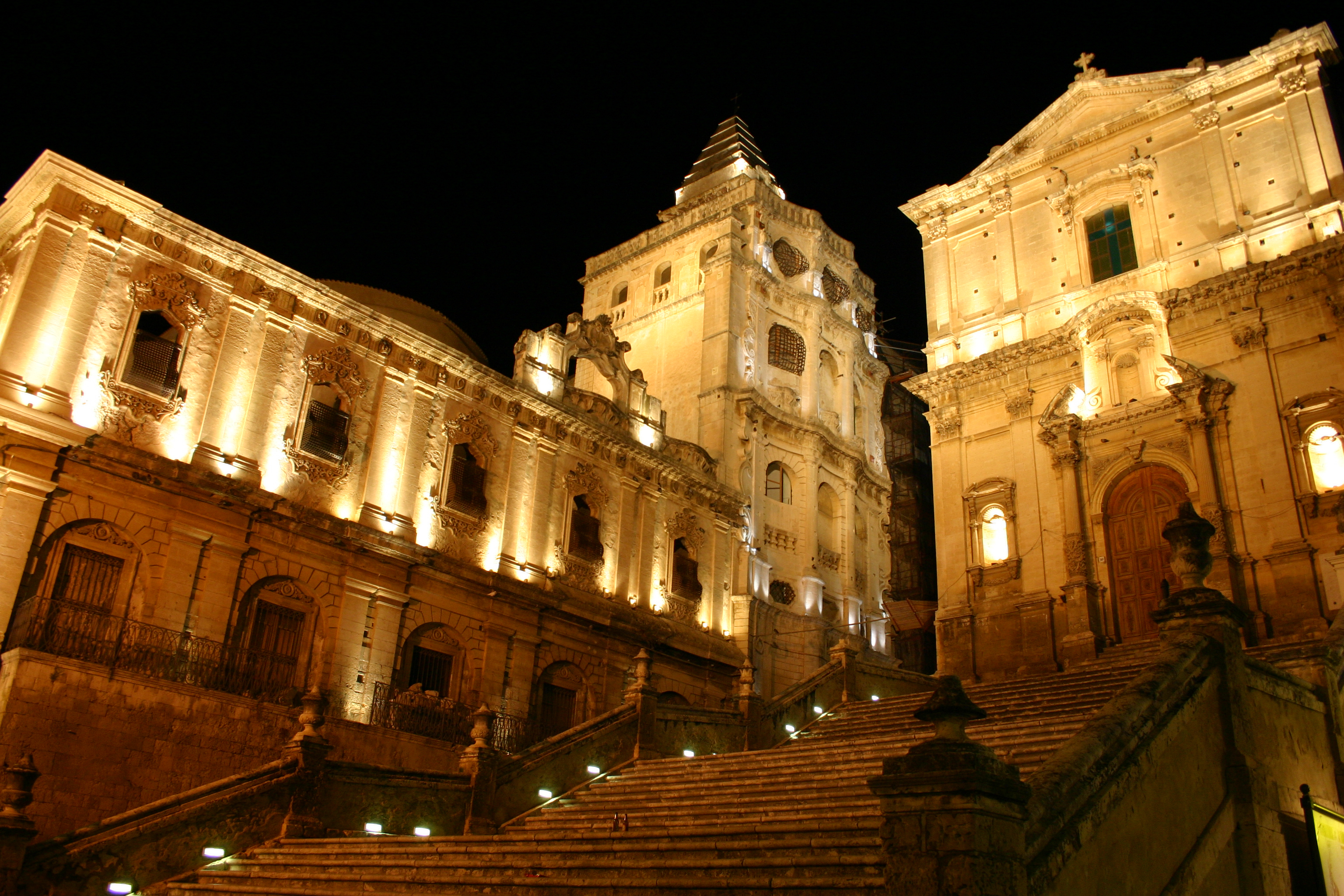 Noto et le baroque sicilien - Noto | Secret World Trip Planner
