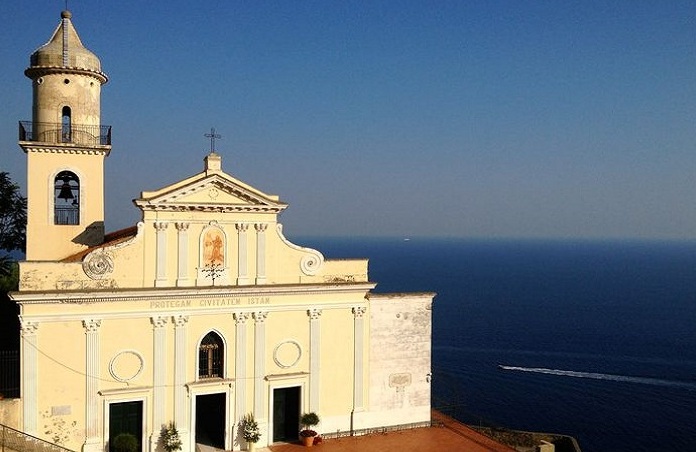 Kirche von San Giovanni Battista in Conca dei Marini - Conca dei Marini | Secret World Trip Planner