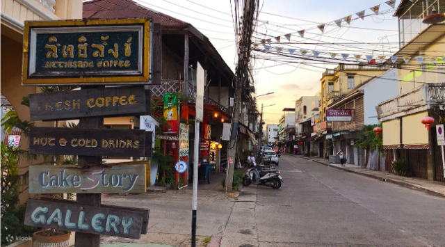 Rue piétonne du patrimoine - Tambon Ban Tai | Secret World Trip Planner