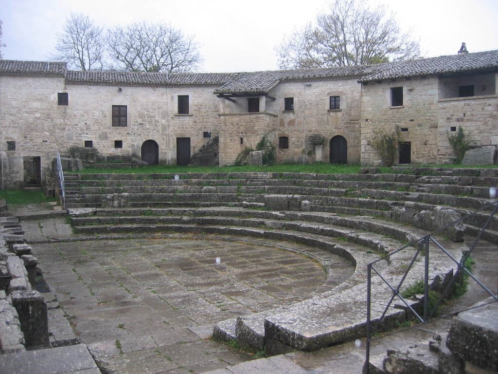 Teatro Sepino - Altilia I | Secret World Trip Planner