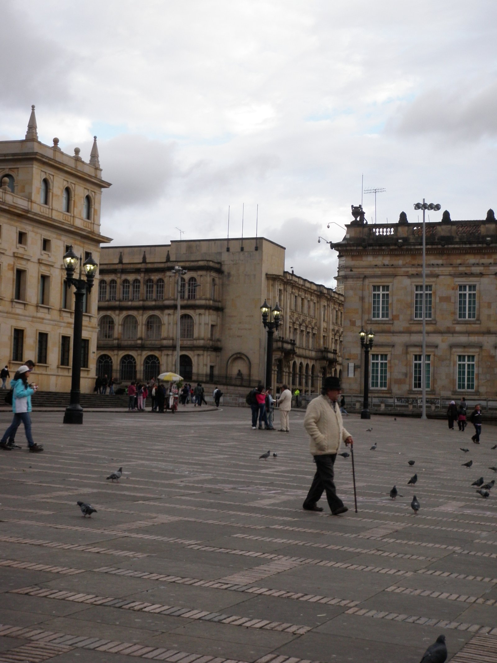 Bogotà et la magnifique Plaza de Bolivar - Bogotá | Secret World Trip Planner
