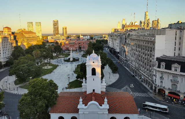 Place de Mai - Buenos Aires | Secret World Trip Planner