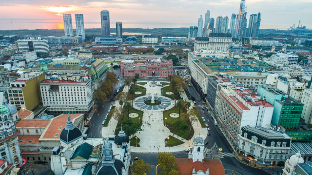 Place de Mai - Buenos Aires | Secret World Trip Planner