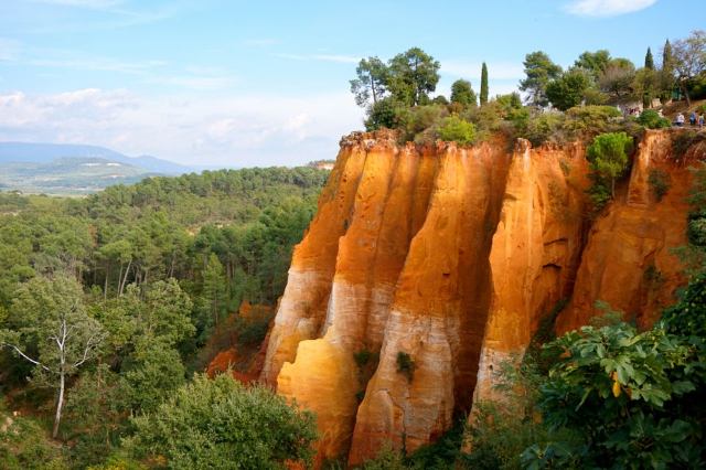 Le Sentier des Ocres - Le Sentier des Ocres | Secret World Trip Planner
