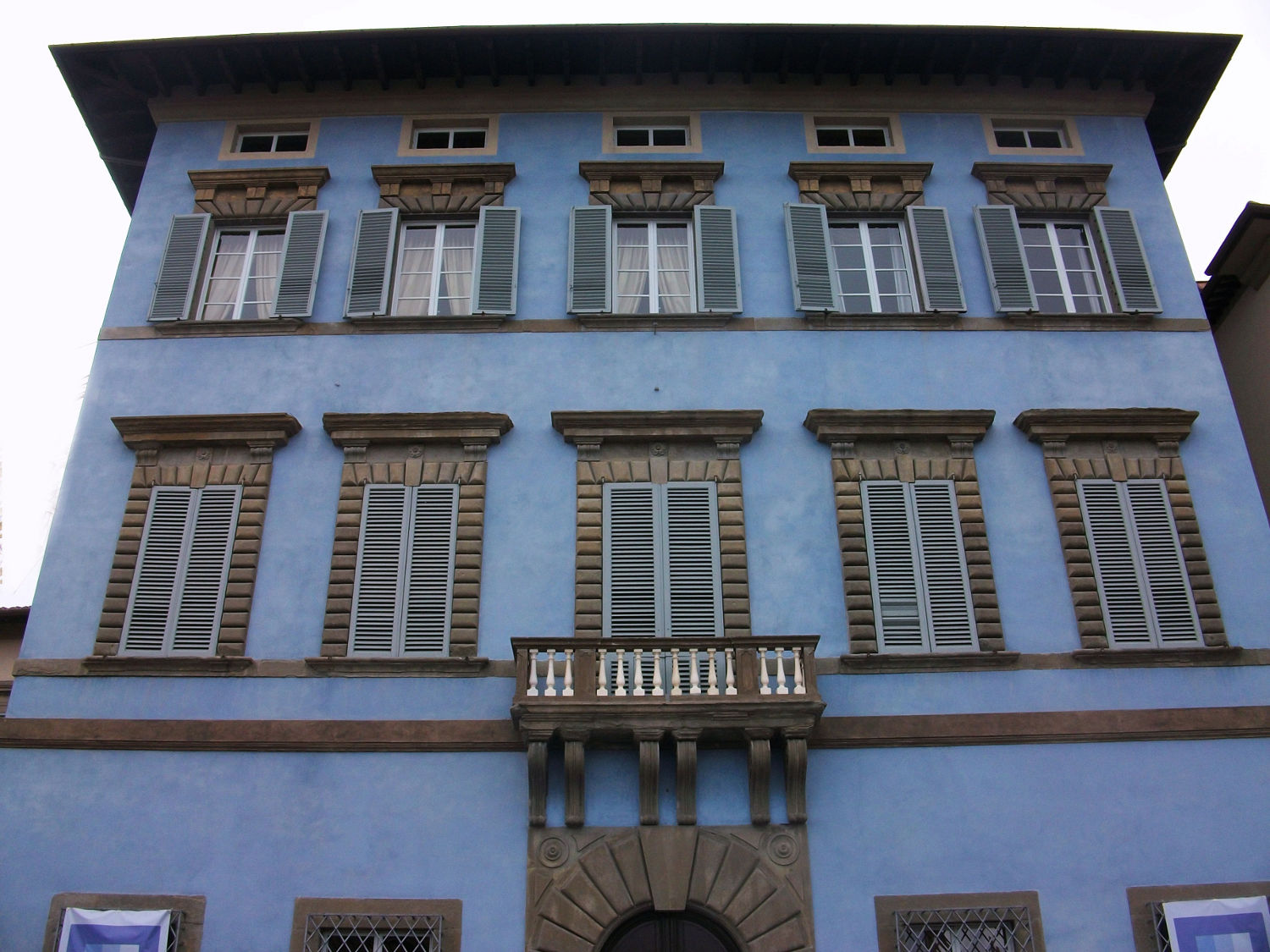 Palazzo Blu - Pisa | Secret World Trip Planner
