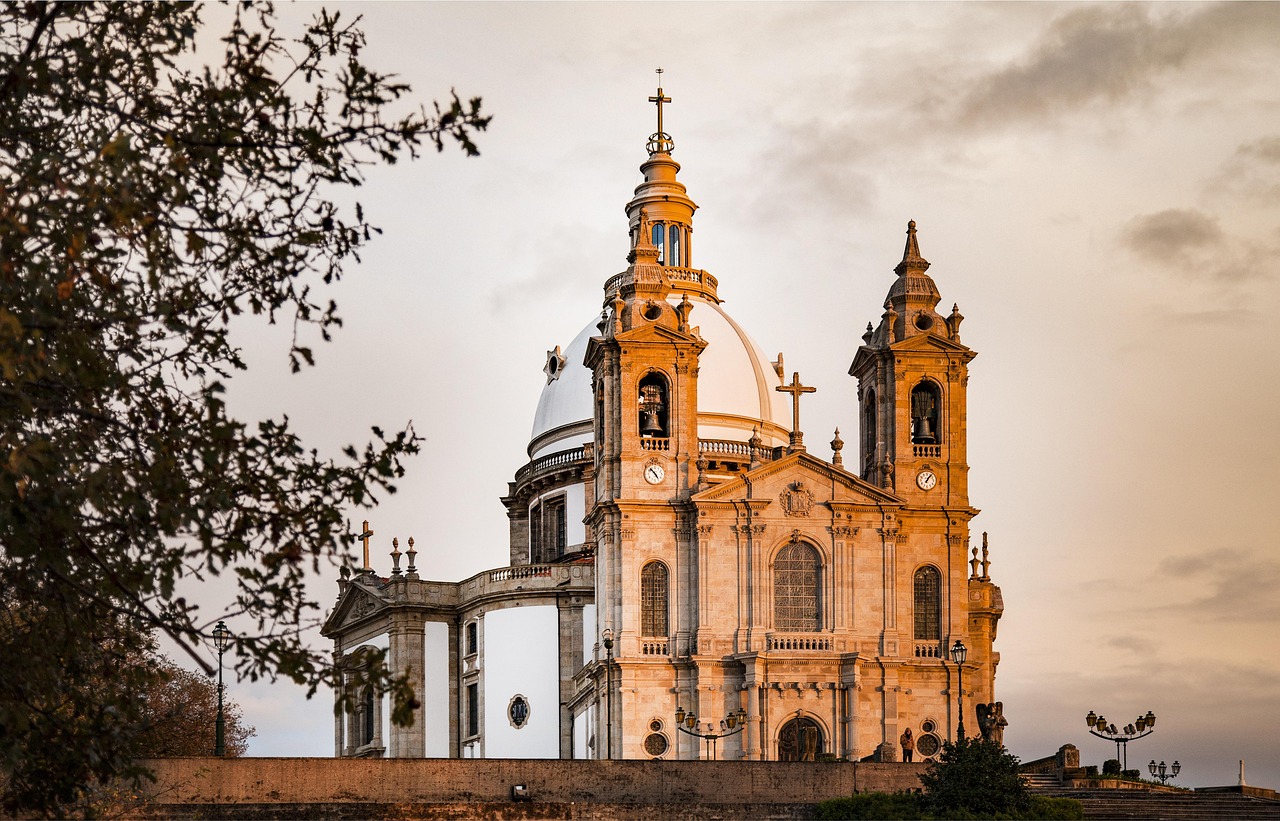 L'Arcada de Braga - Braga | Secret World Trip Planner