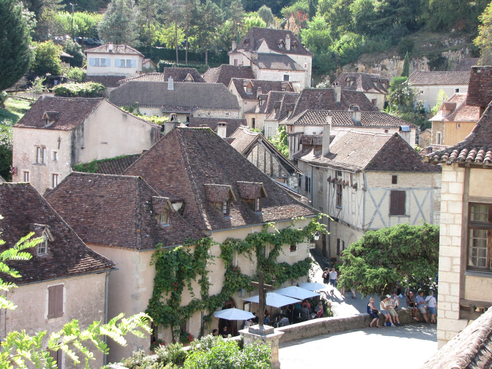 Saint-Cirq Lapopie,Le village qui a ensorcelé André Breton - Saint-Cirq-Lapopie | Secret World Trip Planner