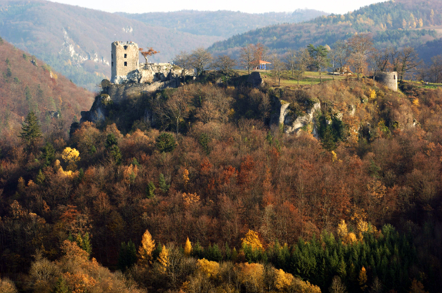 Ruine du château de Neideck Wiesenttal - Wiesenttal | Secret World Trip Planner