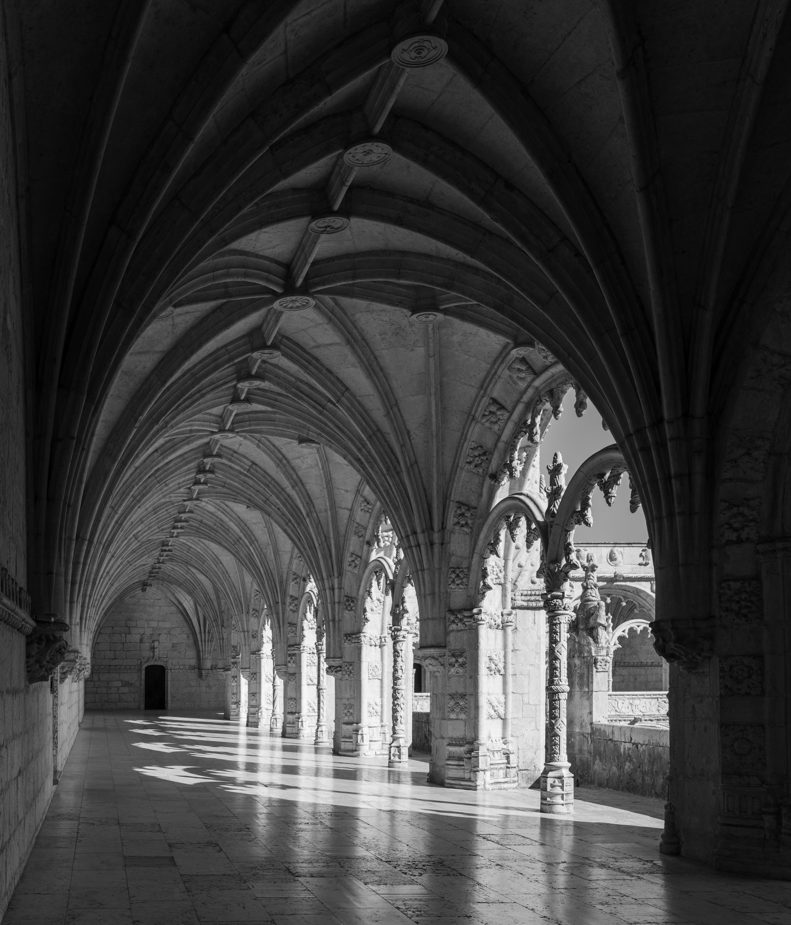 Klostret dos Jeronimos är en av de största mästerverk av Manueline konst på  - Lisboa | Secret World Trip Planner
